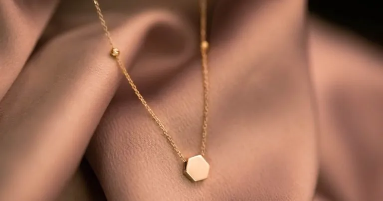 18K Gold Price Per Gram Today