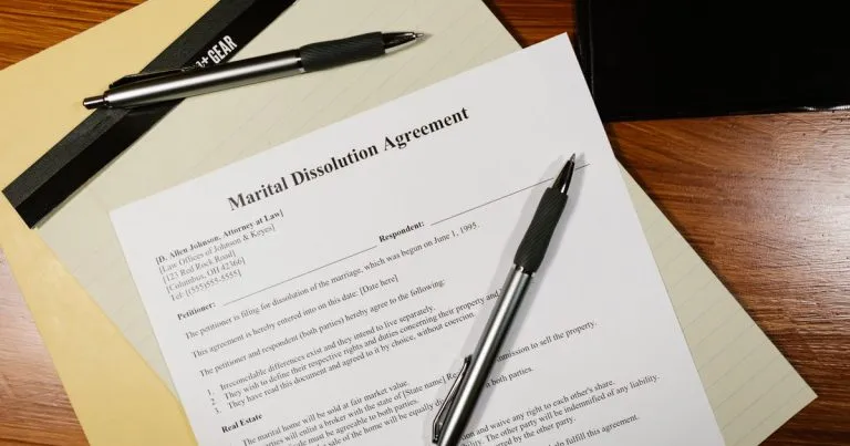 Splitting a Gold IRA in Divorce: IRC 408(d)(6) Transfers vs. QDROs Explained