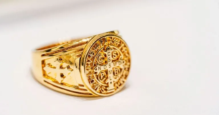 Gold and Silver Hallmarks and Stamps Decoder